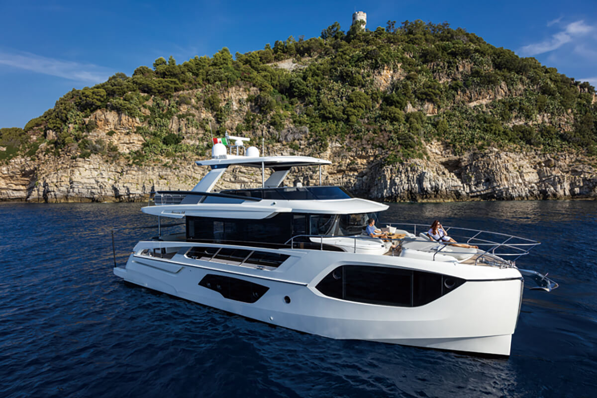 ABSOLUTE Navetta 64 – The Absolute Pathfinder – PerfectBOAT