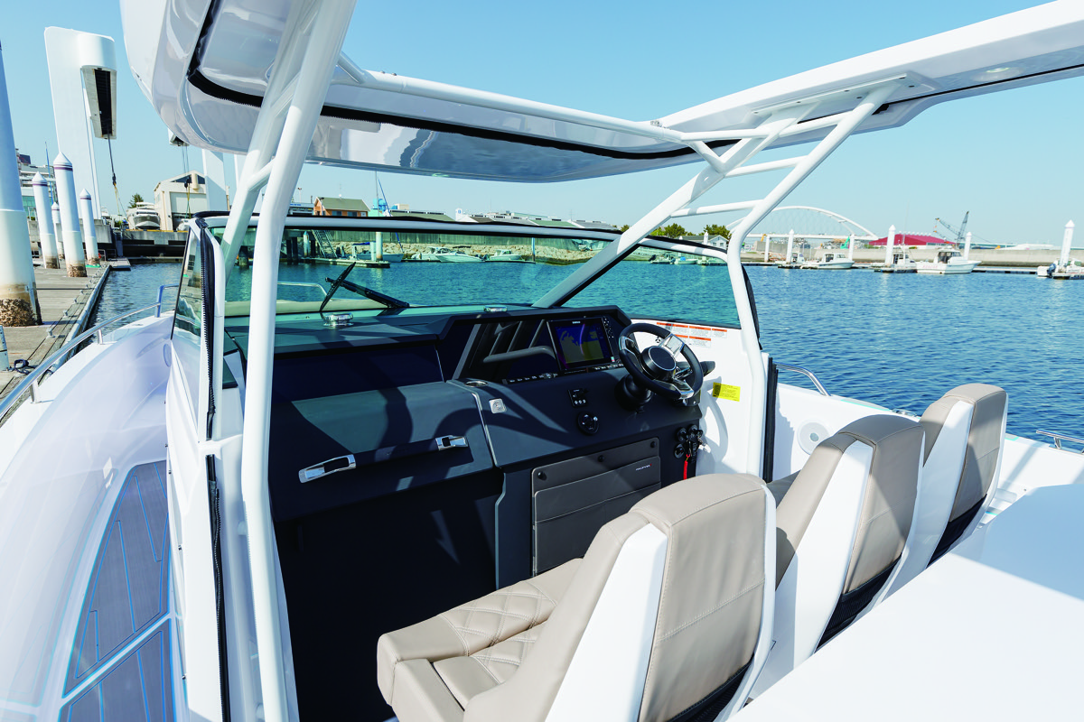 AXOPAR 37 Sun-TOP – PerfectBOAT